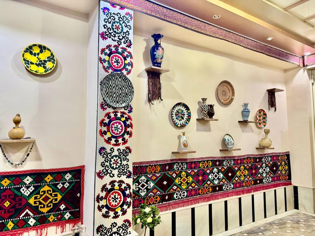 Yusuf Gold House Hotel Samarkand Bagian luar foto